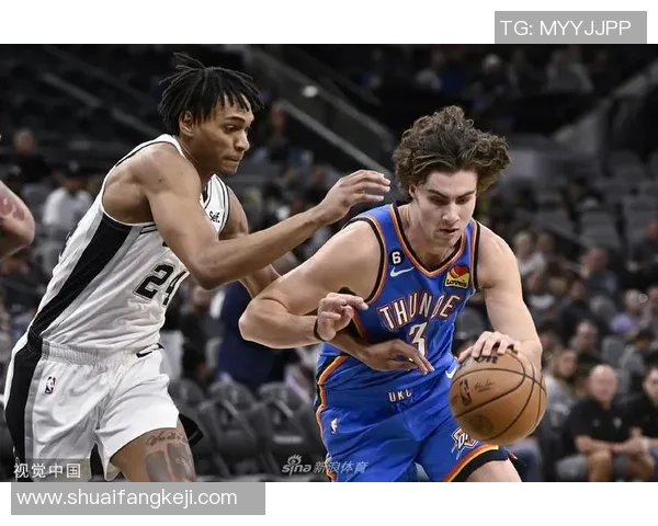 2014年NBA季后赛雷霆与马刺第三场激战回顾与精彩瞬间分析