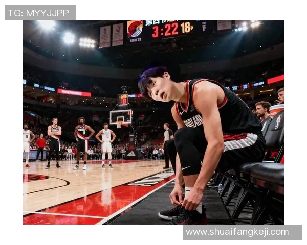 12月31日精彩对决太阳队与开拓者队直播赛事全程回顾与分析